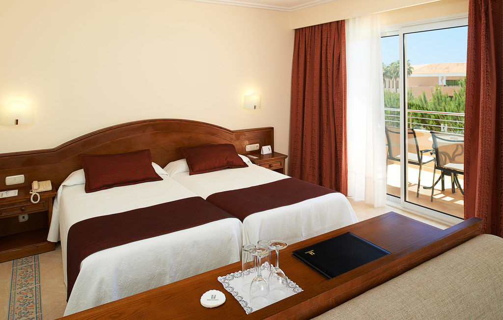 Hipotels Barrosa Garden Chiclana de la Frontera Dış mekan fotoğraf